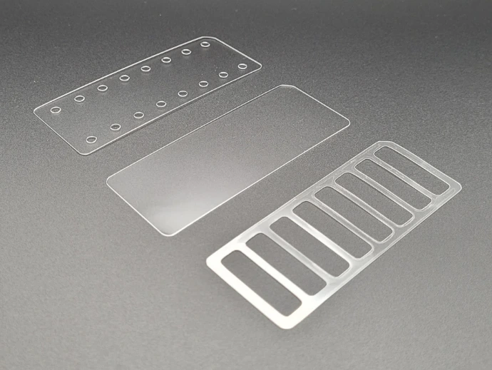 Cut-to-size transparent polymer foils in different shapes
