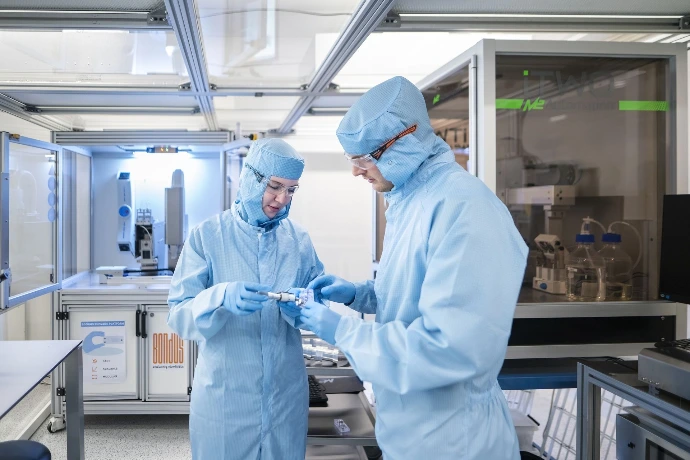 Bondus contract manufacturing services for microfluidic devices