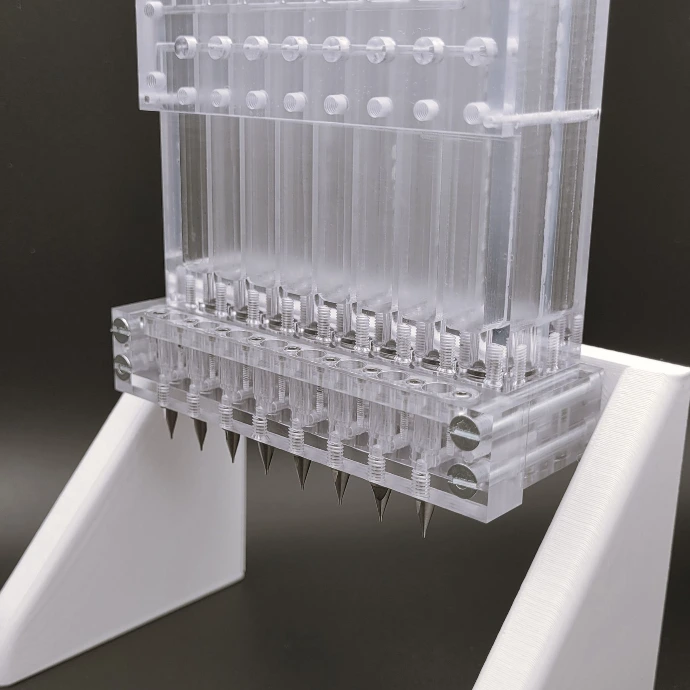 Dispensing manifold for non-contact dispensing